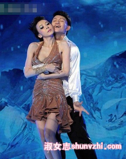 萧蔷走光图片 萧蔷走光上下失守