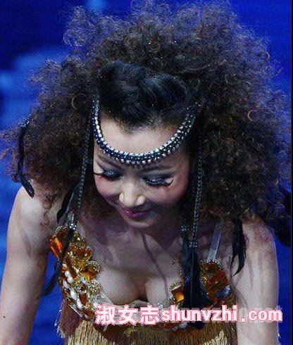 萧蔷走光图片 萧蔷走光上下失守