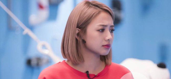 鬼鬼男朋友究竟是谁 和胡宇崴的恋情被搬上桌上