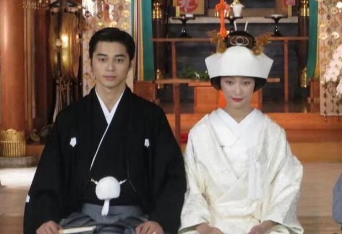 渡边杏东出昌大离婚 终于甩掉渣男曾曝男方假惺惺求复合