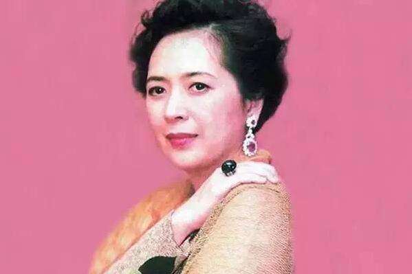 蔡少芬和刘銮雄情史 宝咏琴为何不恨蔡少芬