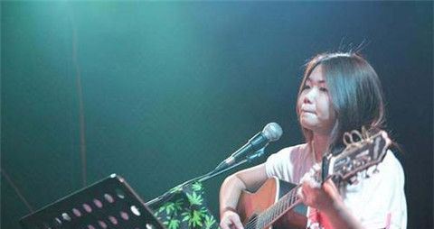 花粥的歌为什么找不到 花粥摊上抄袭的标签