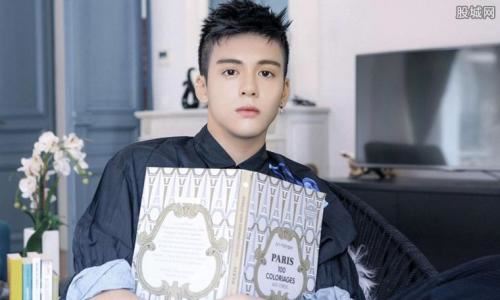 曾舜晞吴磊对比照 长的好像双胞胎