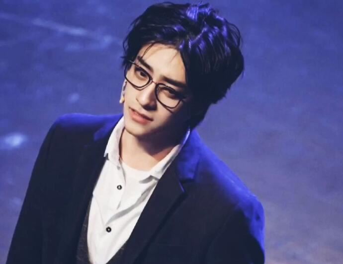 郑云龙前工作单位声明 郑云龙被仝卓拉下水如今终于证明是无辜的