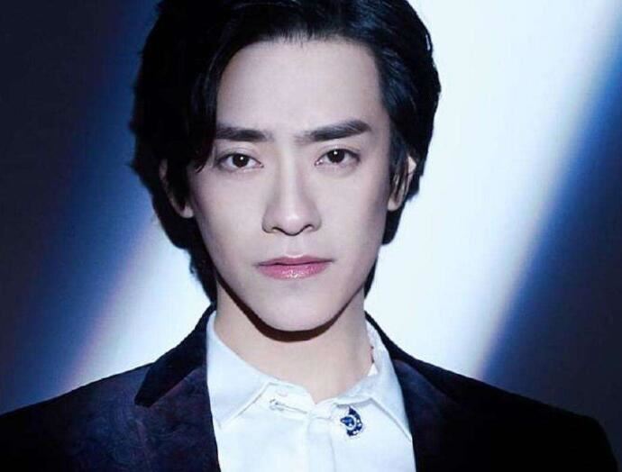 郑云龙前工作单位声明 郑云龙被仝卓拉下水如今终于证明是无辜的