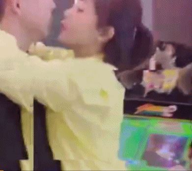 亲爱的热爱的吻戏在那一集 亲爱的热爱的第几集有吻戏