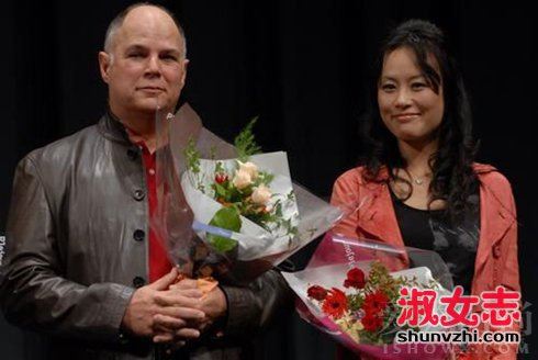 邬君梅个人资料 邬君梅老公是谁 邬君梅有孩子吗