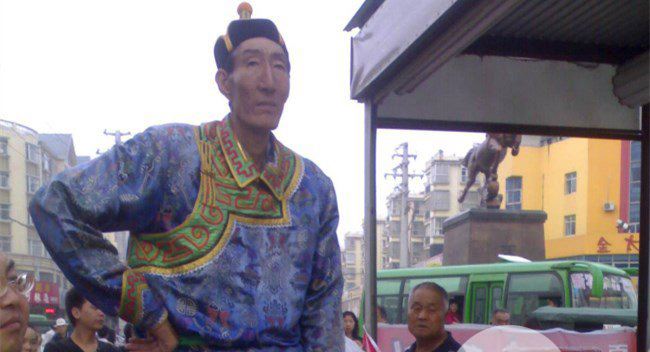 鲍喜顺为什么长得高 鲍喜顺的儿子身高有望超姚明