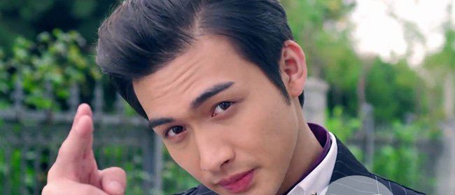 张彬彬家庭背景 五官立体很像混血