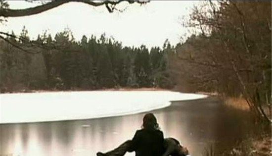 最血腥暴力重口味电影推荐 先安抚好小心脏吧