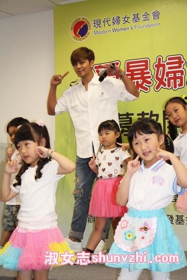 罗志祥结婚了吗 罗志祥老婆是谁 罗志祥周扬青相恋