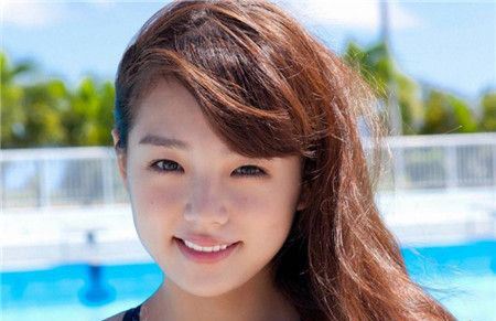 日本10大宅男女神 超无辜的脸蛋着实令人吃惊
