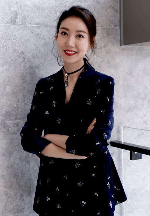 高露个人资料演的电视剧 高露的老公照片