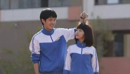 杨超越校服照 穿校服好看的女明星大全