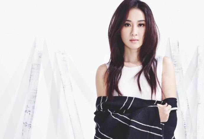 宣萱和叶璇是一个人吗 宣萱和叶璇为什么这么像对比照