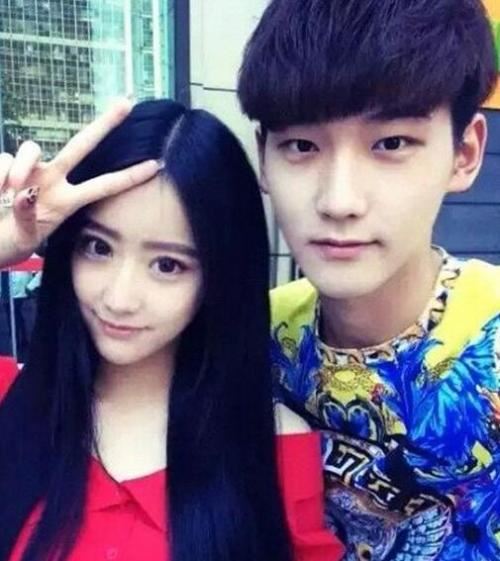 邢昭林的老婆图片 邢昭林与梁洁是情侣吗