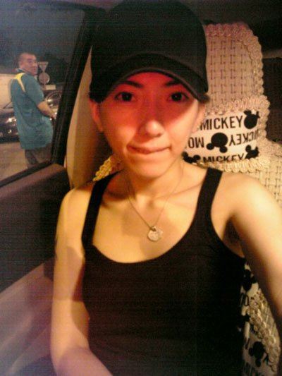 洪辰和刘忻谁混的好 刘忻的资料现状