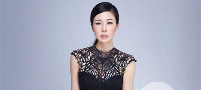 余思潞双鱼玉佩床戏照片 从业以来最大尺度的表演