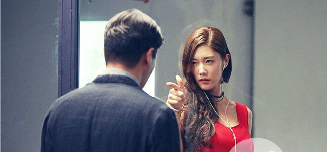 情圣李成敏34D豪乳成焦点 与肖央的床戏太惊艳