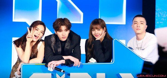 Lisa蔡徐坤cp感 教Lisa跳捣蒜舞很有感觉