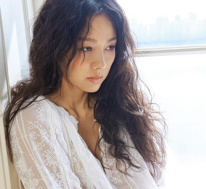 李孝利林允儿为没戴口罩道歉 回顾事件始末二人被骂得太惨了