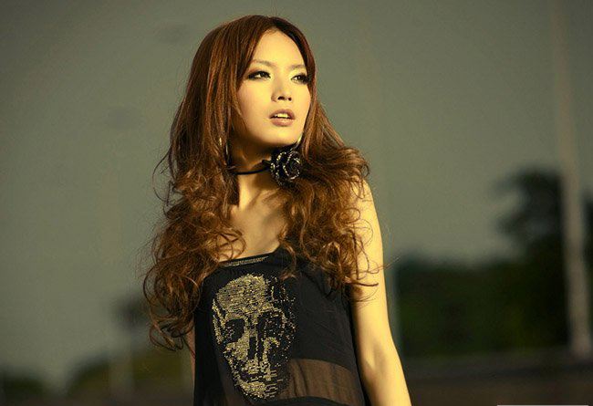 叶子淇男友是谁 与张哲瀚假戏真做怎么回事