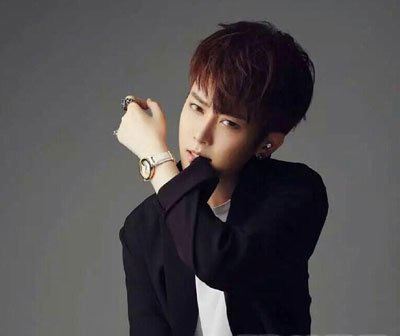 mars毒药整容前后照片 mars毒药李颖性取向