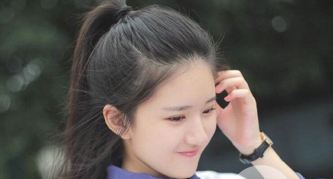 赵露思个人资料 一颦一笑秒杀各种网红假脸