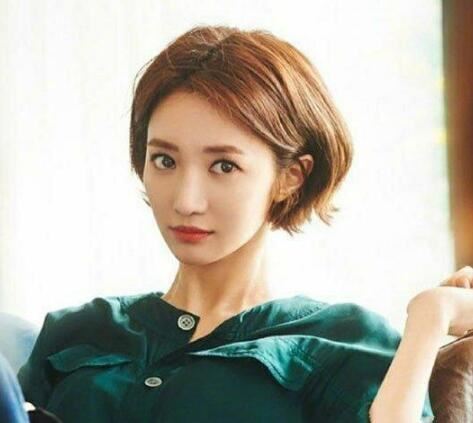 圆脸型不留刘海好看吗? 圆脸刘海怎么弄好看