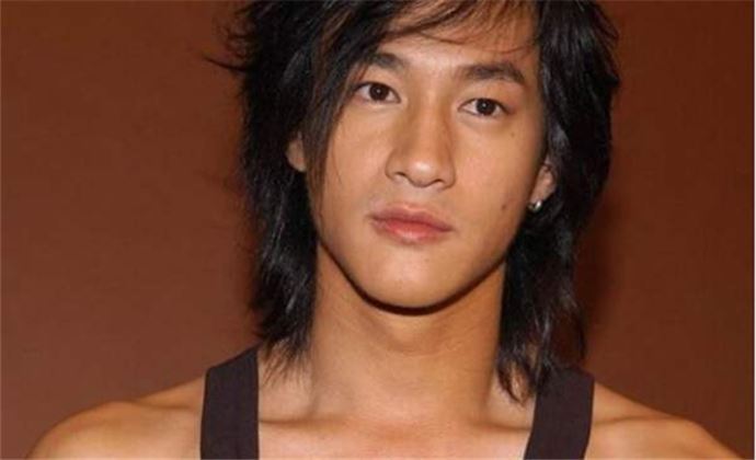 何润东是台湾人吗 何润东个人资料家境背景揭秘