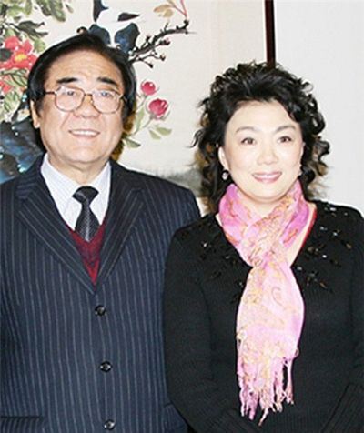  李谷一的婚姻 李谷一有过几任丈夫