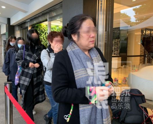 高以翔灵堂开放悼念 粉丝到场送他最后一程