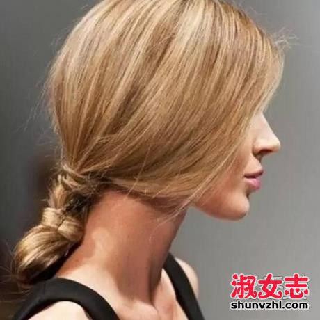 2017流行的丸子头扎法 香蕉丸子头怎么扎