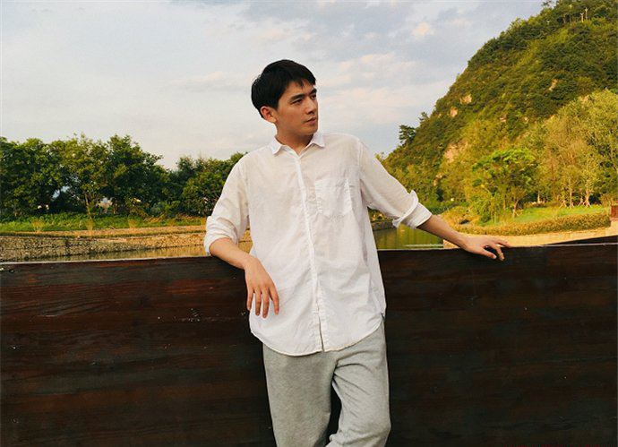 李家成改名李砚 李砚就是李家成吗