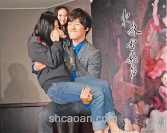 胡歌和薛佳凝的故事 为何分手会复合吗