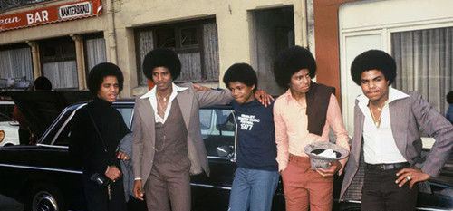 迈克尔杰克逊父亲什么病去世 儿女在乐坛独当一面