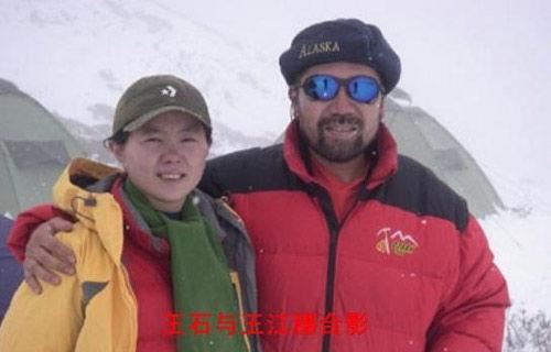 王石为什么抛弃前妻离婚的 王江穗现任老公是谁