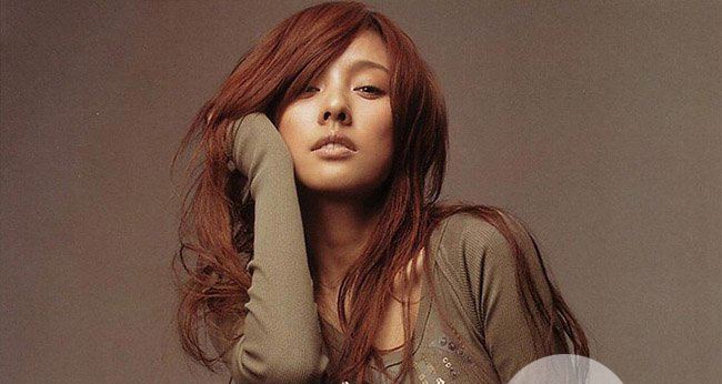 李孝利是变性人吗 坦然说出自己有整过容