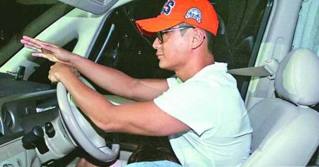 杨怡车震门图片 和男主罗仲谦终于结婚了