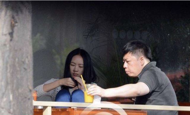 童瑶老公结过婚吗 童瑶和王冉怎么认识