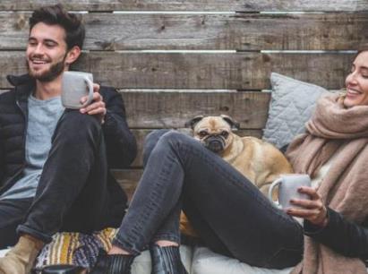 人总是珍惜未得到的,而遗忘了所拥有的