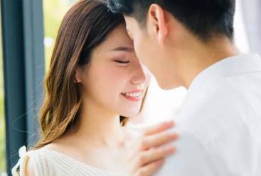 无论做错了什么在血浓于水的亲情下面都值得被原谅