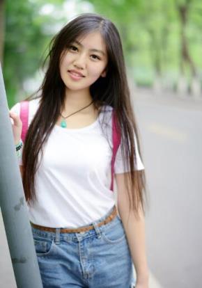 男友与美女上司真的只是利益关系？