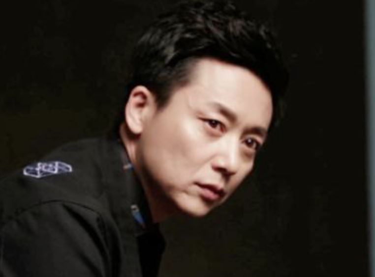 刘奕君为何47岁才走红 刘奕君个人资料儿子和女儿的照片曝光