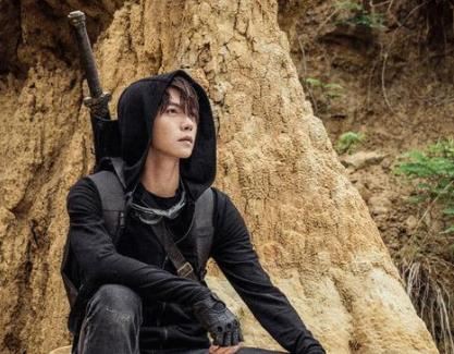 终极笔记黑眼镜的真实身份 黑瞎子为什么有不老体