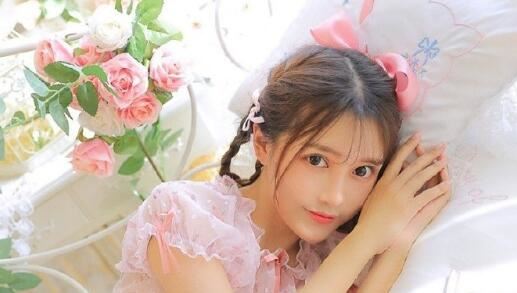 男生扒女生裤子亲胸强吻是不是在犯罪？