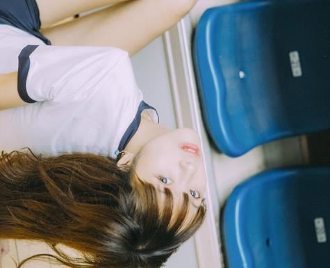 【西看】教师蕾丝短裙中文字幕 黑丝白丝轮流穿