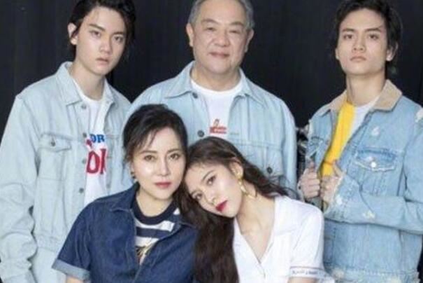 【西看】宋妍霏爸爸是香港人嘛家境被扒做什么的 宋妍霏为什么是澳大利亚的