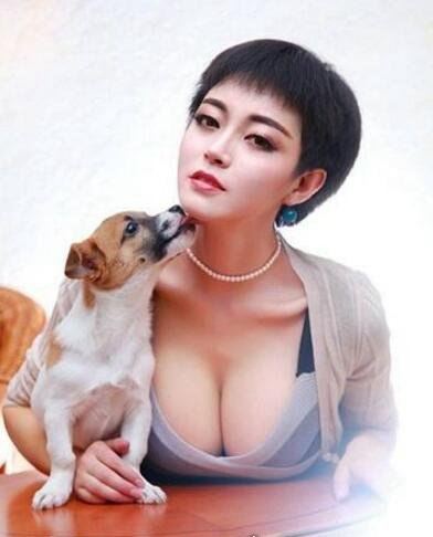 三大最美日本人妖 佐藤佳代性感到妹子都自愧不如