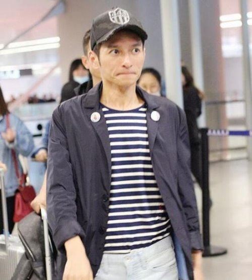 李维嘉得艾滋被证实 现在的网友太会扯(嘉哥好着呢)